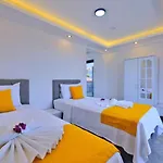 فيلة Ovacik 3 Bedroom With Private Pool Hot Tub فتحية