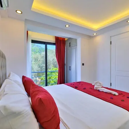 Ovacik 3 Bedroom With Private Pool Hot Tub Fethiye
