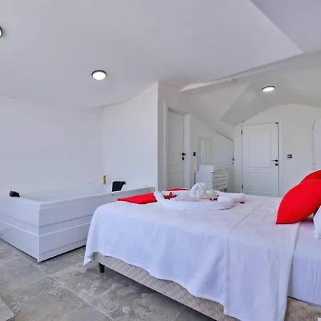 Villa Ovacik 3 Bedroom With Private Pool Hot Tub