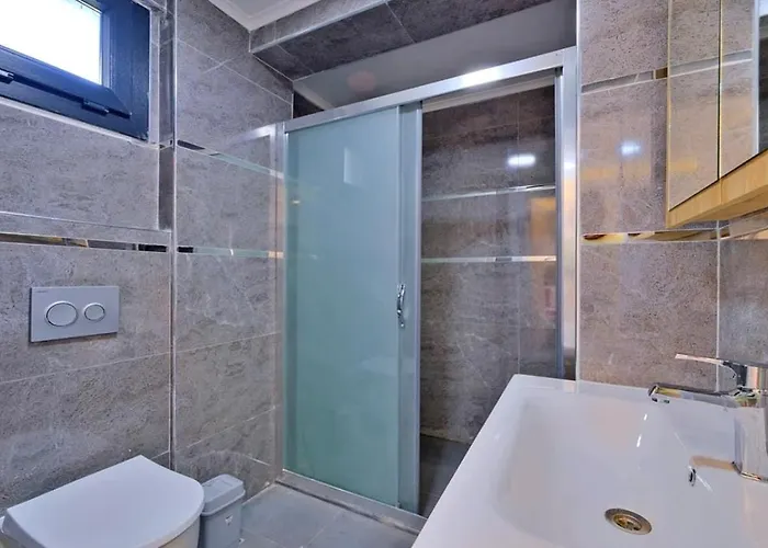 Villa Ovacik 3 Bedroom With Private Pool Hot Tub *