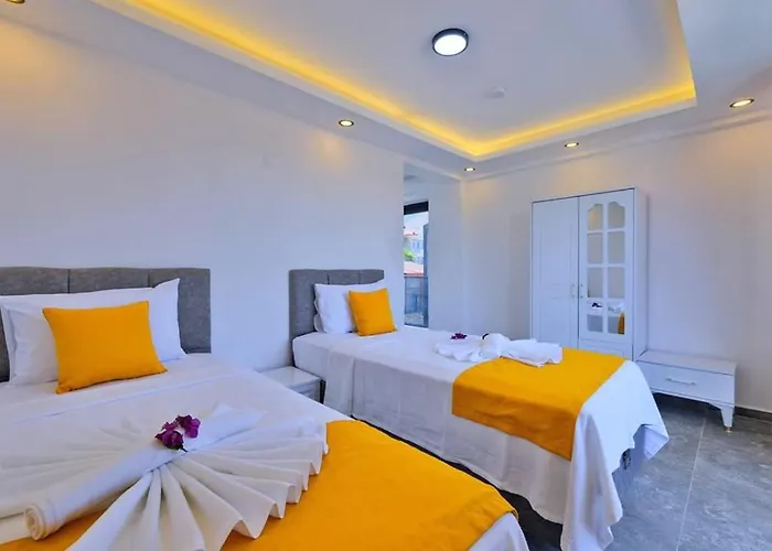 Vila Ovacik 3 Bedroom With Private Pool Hot Tub Fethiye