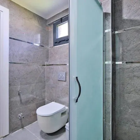 Ovacik 3 Bedroom With Private Pool Hot Tub 빌라 페티예