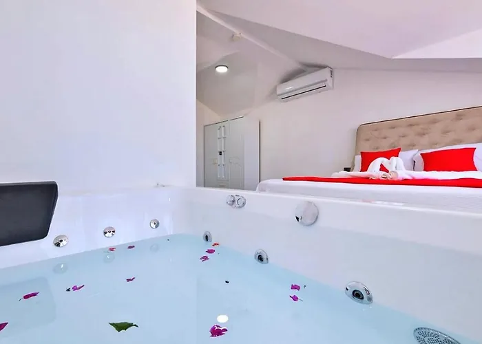 Ovacik 3 Bedroom With Private Pool Hot Tub * Fethiye